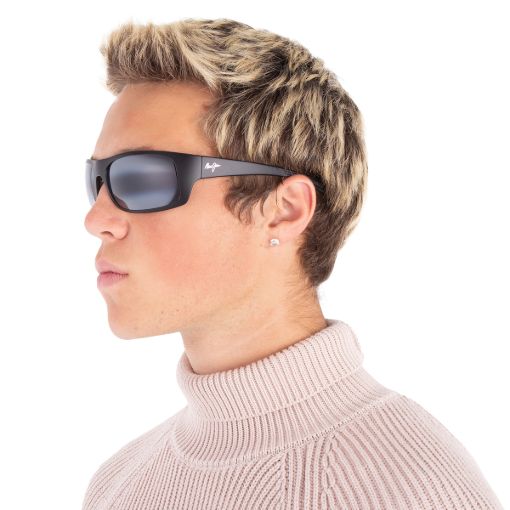 Picture of Maui Jim Big Wave Grey Wrap Men's Sunglasses 440-2M 67
